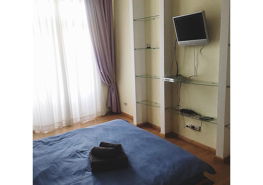 Apartment On Lukyanovska Киев Экстерьер фото