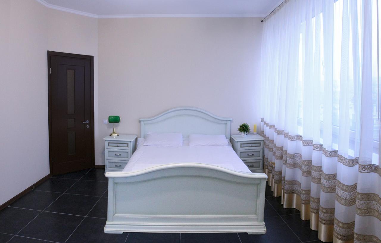 Apartment On Lukyanovska Киев Экстерьер фото