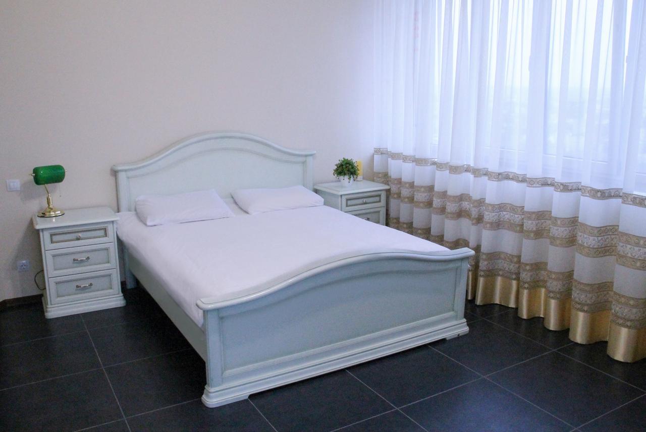 Apartment On Lukyanovska Киев Экстерьер фото